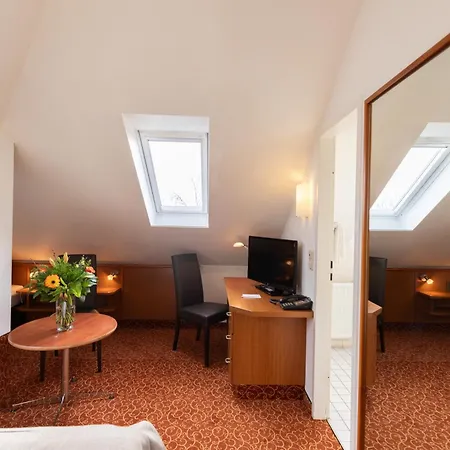 Novum Garden Hotel BRE