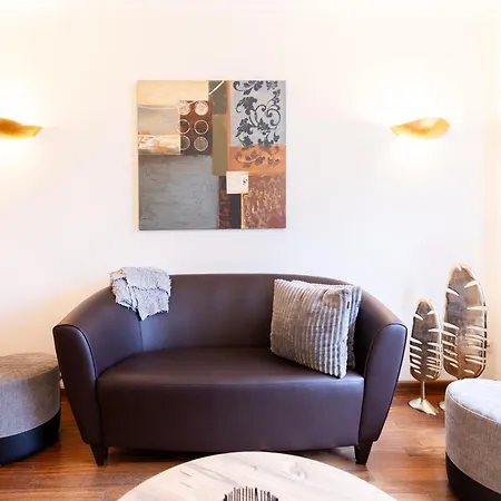 Novum Garden 3* BRE